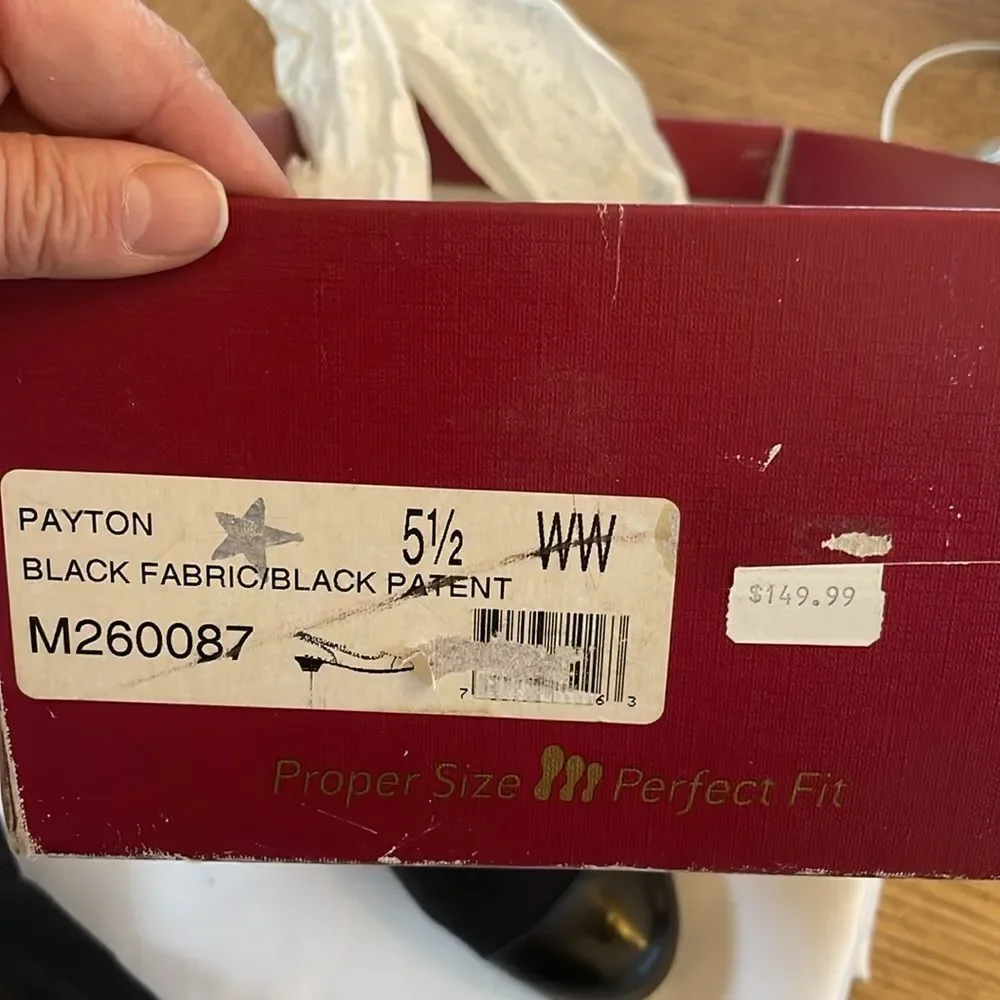 MUNRO LIGHTWEIGHT WOMENS SLINGBACK SHOES.   BEAUTIFULLY PADDED.   NEW IN BOX
